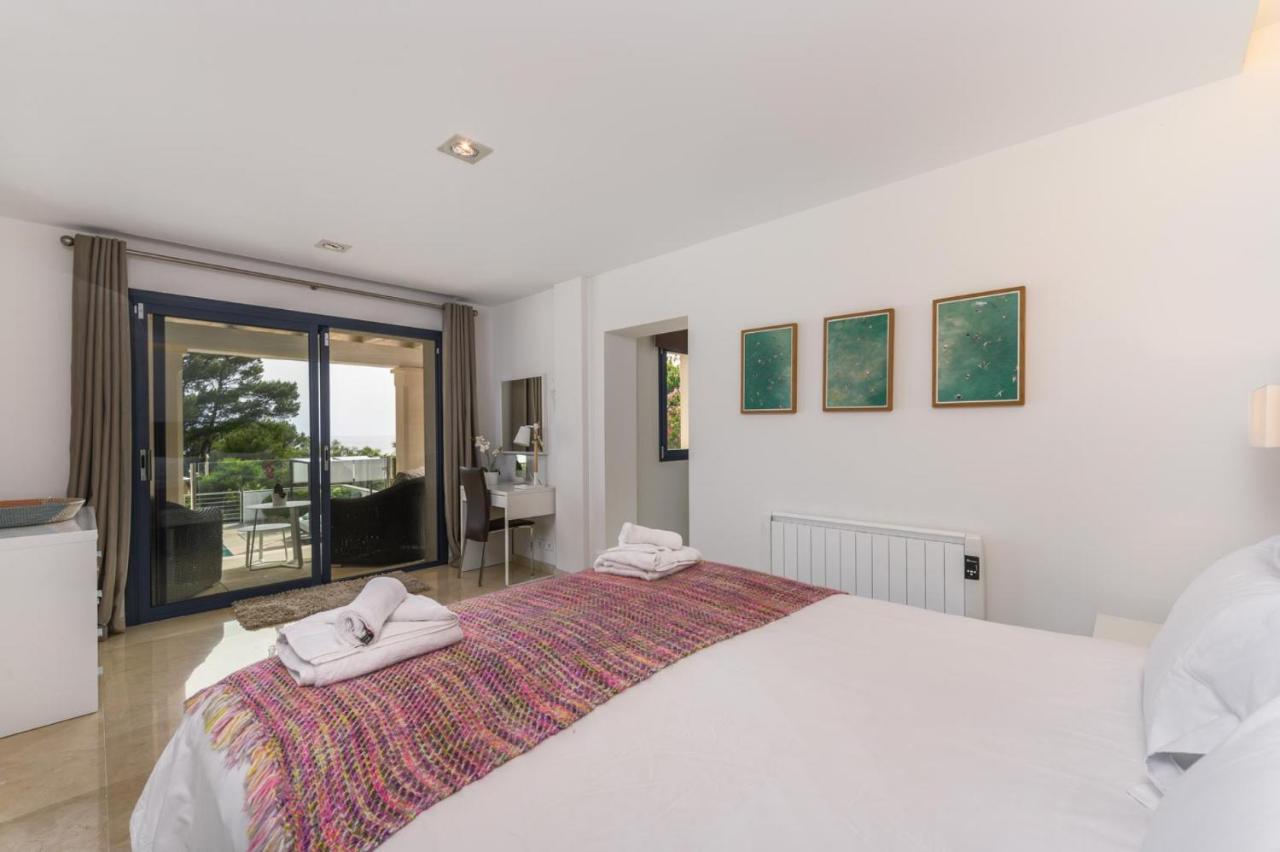 Villa 2550 Lichtdurchflutete In Nova